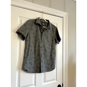 The North Face Fox Button Up, size Medium